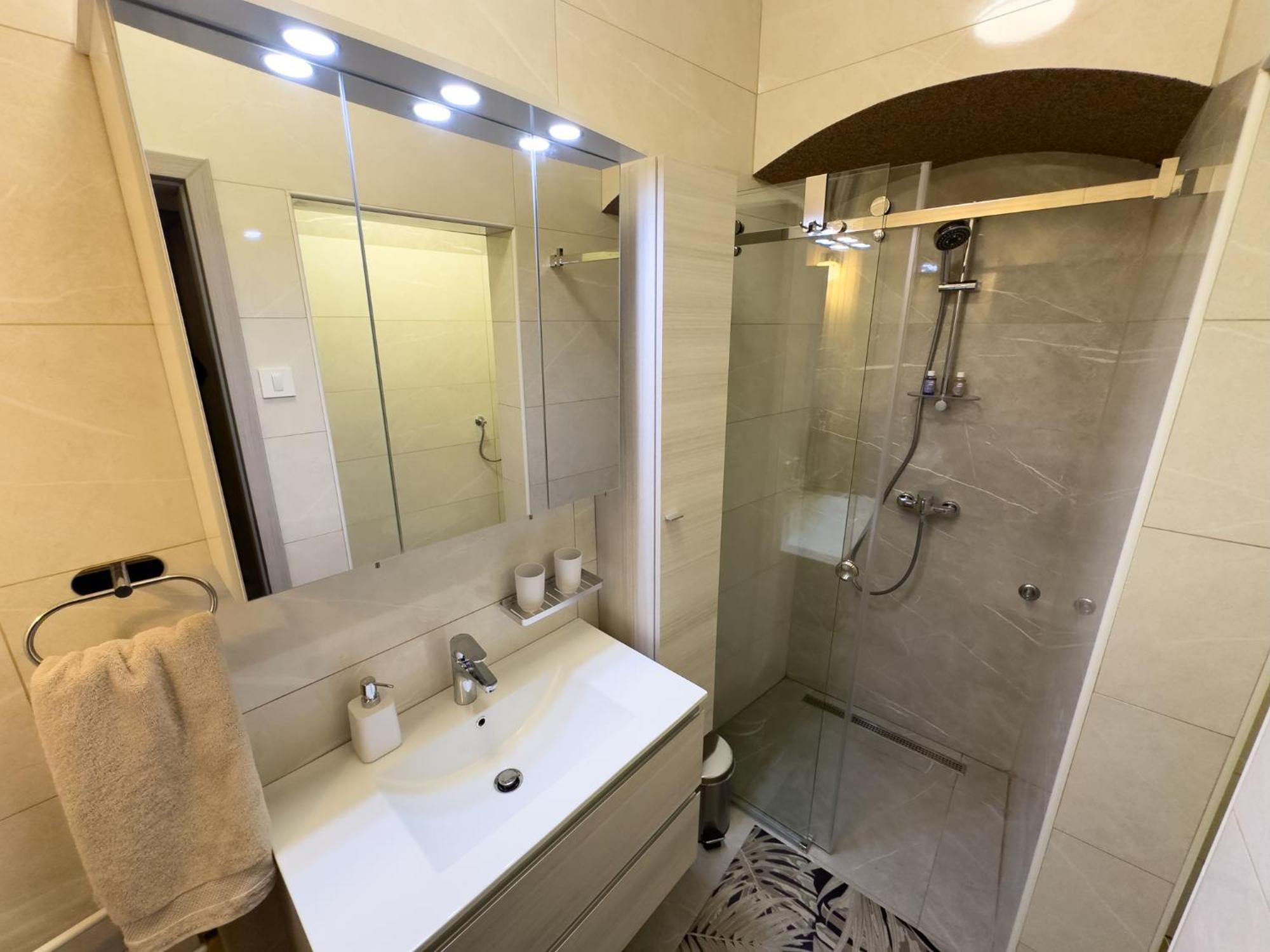 Apartments Adamas Celje Luaran gambar